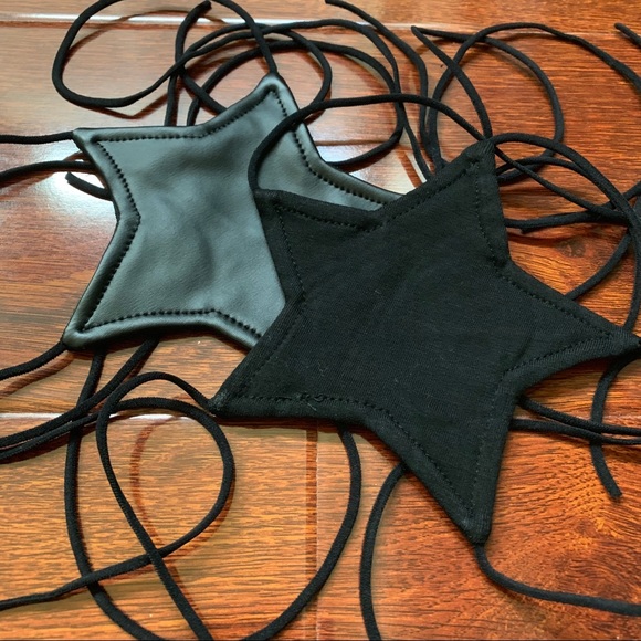 STARRY EYED- black strappy star bra top - Picture 3 of 3